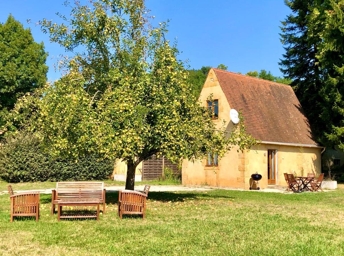 Le Moulin Aux Ans Villa Archignac Buitenkant foto