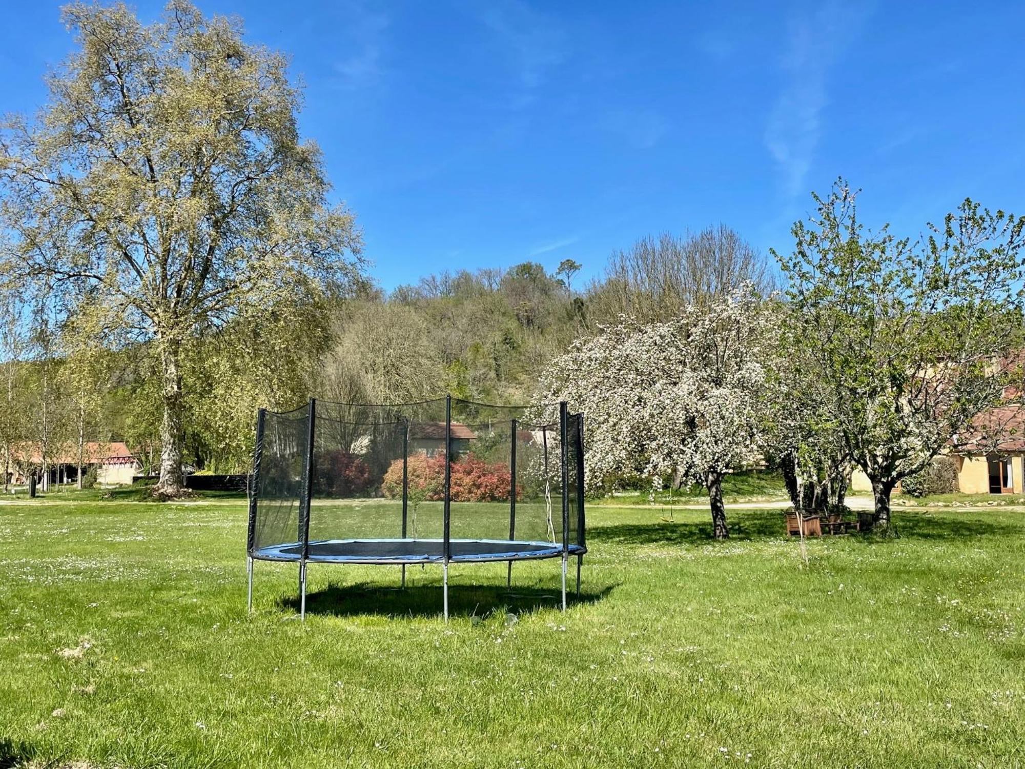 Le Moulin Aux Ans Villa Archignac Buitenkant foto