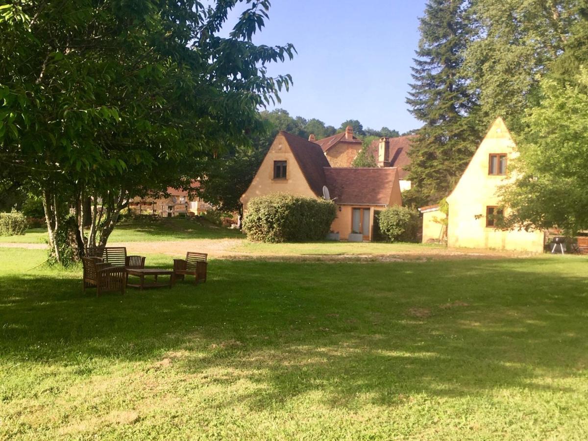 Le Moulin Aux Ans Villa Archignac Buitenkant foto